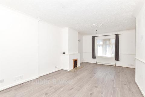 4 bed property, in Totland Road, £295,000