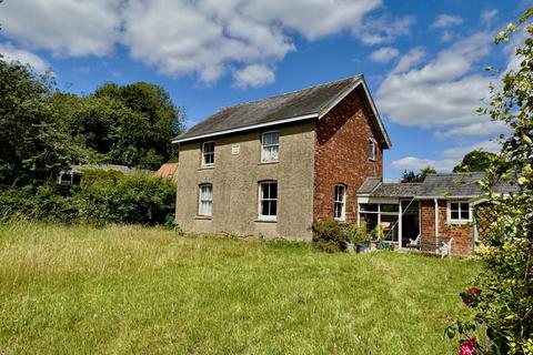 3 bed property, in Rose Farm North Lane Swaby Alford LN13 0BD, £325,000