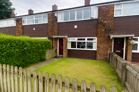 2 bed property, in 14 Chestnut Close, £169,950