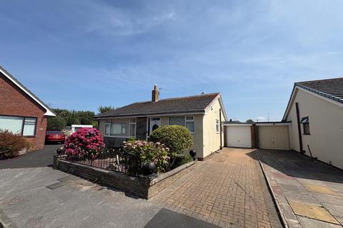 4 bed property, in Bowland Avenue, £165,000