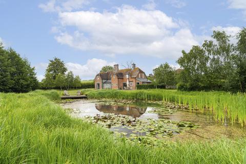 4 bed property, in Hinton Parva, £995,000