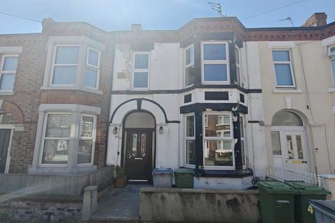 3 bed property, in Rappart Road, £126,000