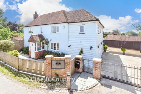 4 bed property, in North Elham, £1,150,000