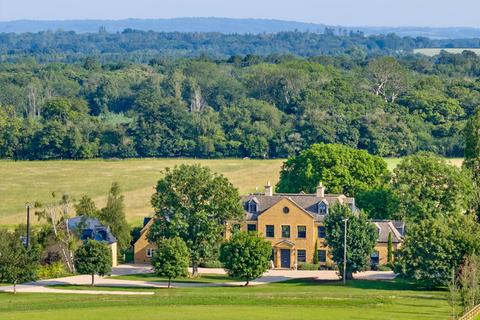 5 bed property, in Woodstock & Charlbury, £4,250,000