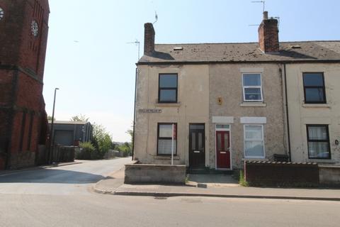 3 bed property, in Hallam Fields Road, £100,000