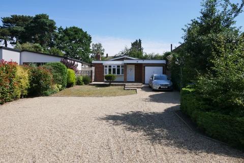 3 bed property, in Bucklesham Road, £410,000