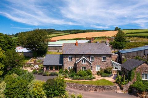 4 bed property, in Luxborough, £2,150,000