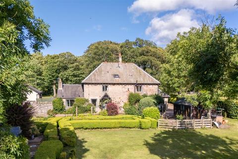 5 bed property, in Edington Fox Covert, £540,000