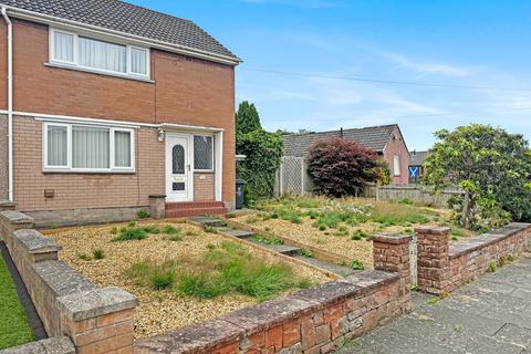 2 bed property, in Bannisdale Way, £125,000