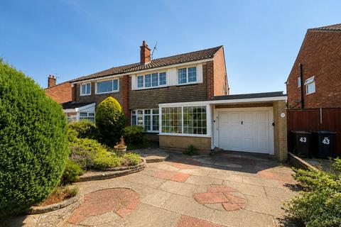 3 bed property, in Kendal Way, £265,000