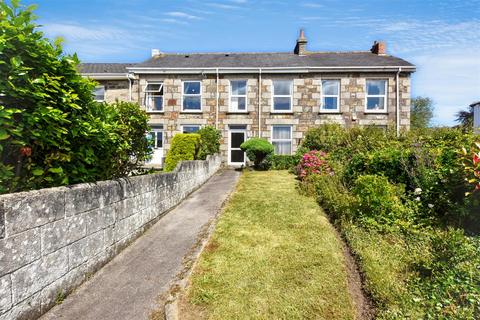 3 bed property, in Rose Hill, £179,950