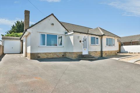 4 bed property, in Shirley Road, £500,000