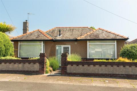 3 bed property, in Minster Lane, £240,000