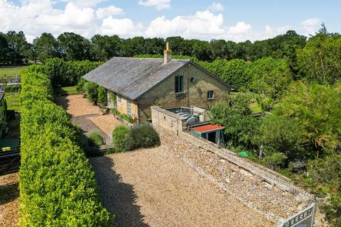 6 bed property, in Thriplow Heath, £1,000,000