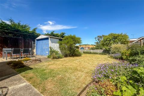 2 bed property, in Moorland Road, £550,000