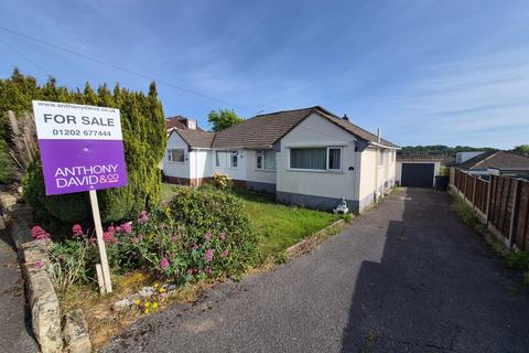 2 bed property, in Haymoor Road, £250,000