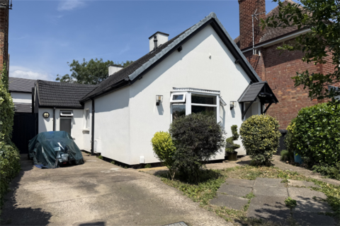 2 bed property, in 1 The Nook, £170,000