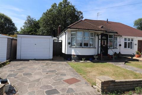 3 bed property, in Oregon Square, £560,000