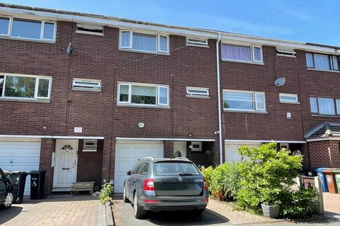 4 bed property, in Mill Lane, £295,000