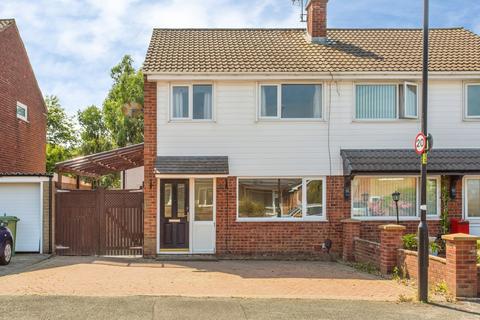 3 bed property, in Claughton Avenue, £250,000