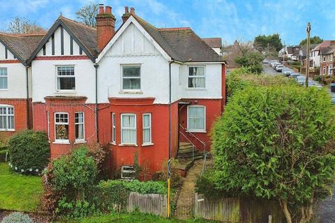 4 bed property, in Charnwood, £325,000