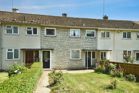 2 bed property, in Matson Avenue, £180,000