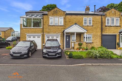 3 bed property, in Alma Road, £375,000
