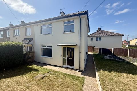 3 bed property, in No. 7 Vancouver Drive Bolton-Upon-Dearne, £85,000