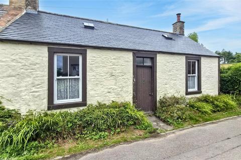 2 bed property, in Kirkgate, £70,000