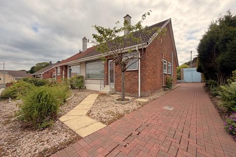 2 bed property, in Braidwood Street, £145,000
