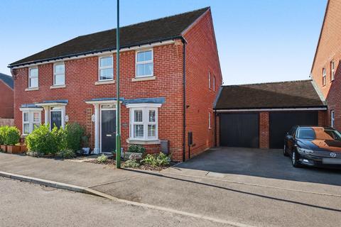 3 bed property, in Horders View, £400,000