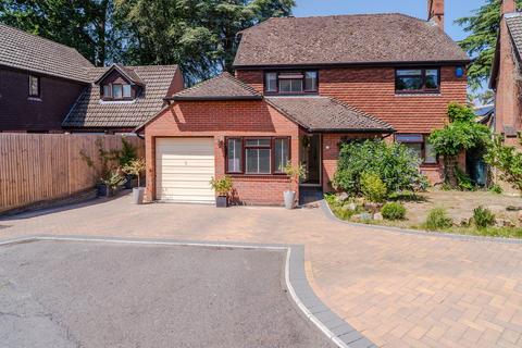 5 bed property, in Ferndale, £1,100,000