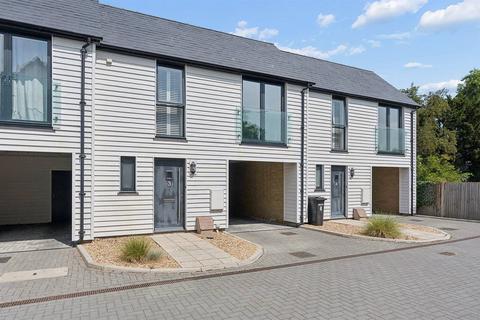 1 bed property, in Cornwallis Circle, £315,000