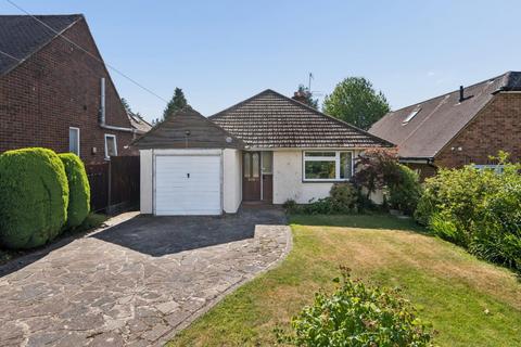 3 bed property, in Latimer Close, £700,000