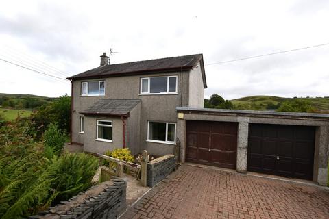 3 bed property, in Broughton Beck, £360,000