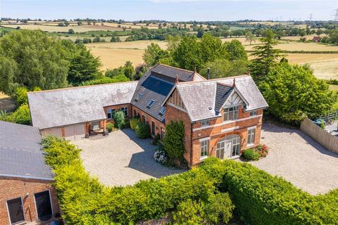 5 bed property, in Shustoke, £1,100,000