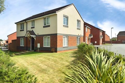 4 bed property, in Booths Lane, £425,000