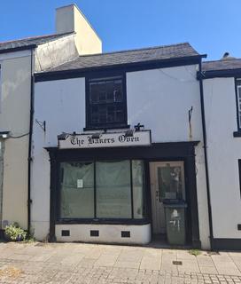 3 bed property, in 71 Fore Street, £200,000