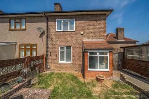 3 bed property, in Lincombe Road, £450,000