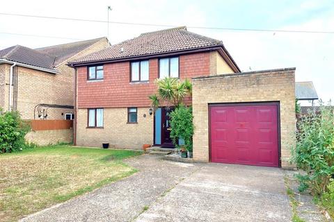 3 bed property, in Victoria Road West, £365,000