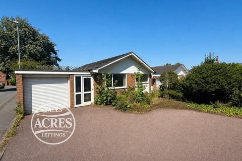 2 bed property, in The Glade, £295,000