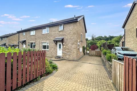 3 bed property, in Wydon Park, £250,000