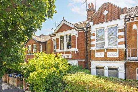 5 bed property, in St. Margarets Road, £1,650,000