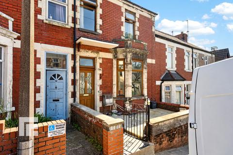 4 bed property, in Hilda Street, £270,000