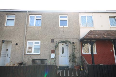 3 bed property, in Coltsfoot Path, £350,000