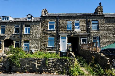 2 bed property, in Sydenham Place, £100,000
