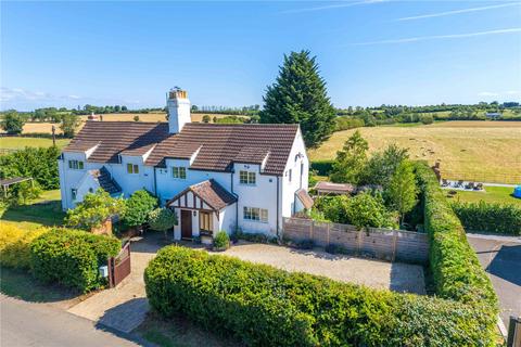 4 bed property, in Murcot, £695,000