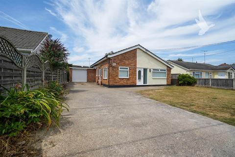 3 bed property, in Primrose Lane, £500,000