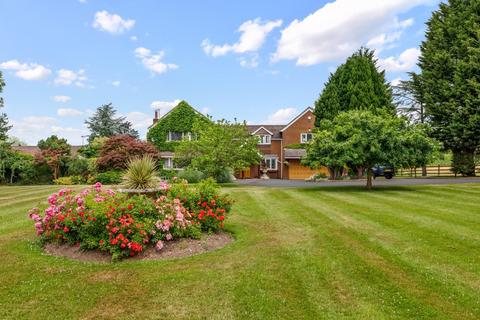 5 bed property, in Old Warwick Road, £2,250,000