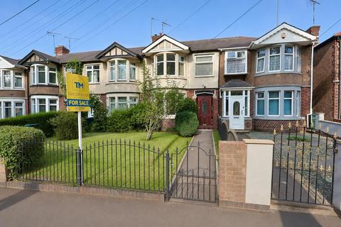 3 bed property, in Fletchamstead Highway, £210,000